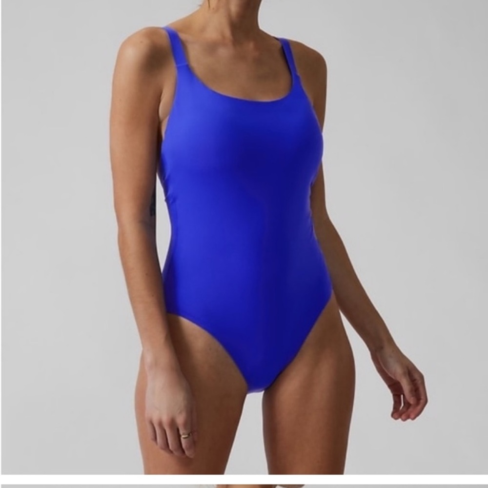 Athleta Hermosa One-Piece Coverage Swimsuit Bathing Suit Blue